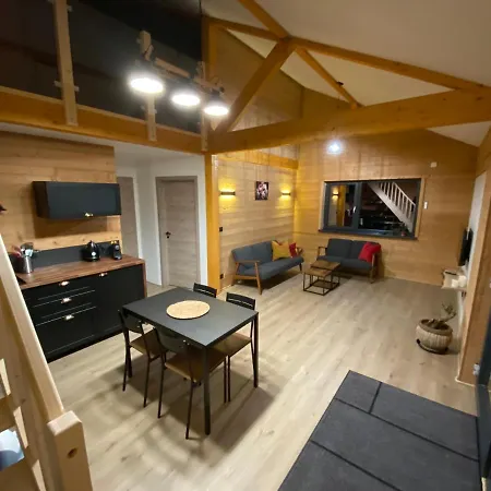 Les Chalets des Capucines&Jacuzzi privatif Rochesson Esterno foto