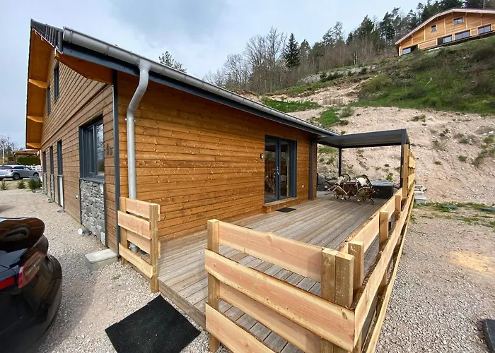 Les Chalets Des Capucines & Jacuzzi Privatif