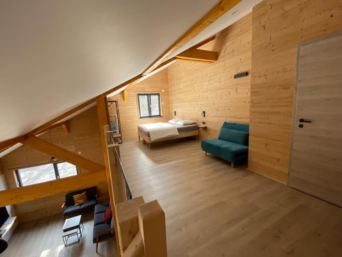 Les Des Capucines & Jacuzzi Privatif Chalet *