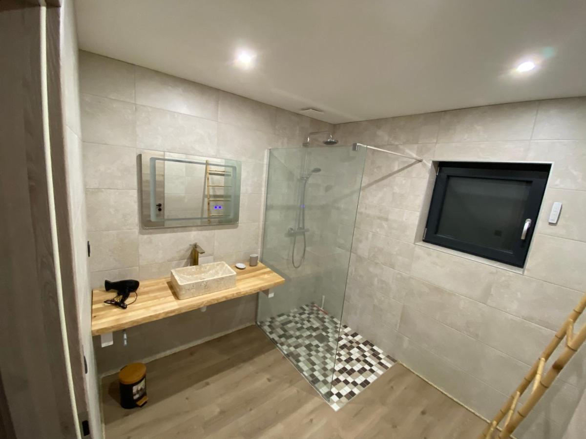 Chalet Les Des Capucines & Jacuzzi Privatif *