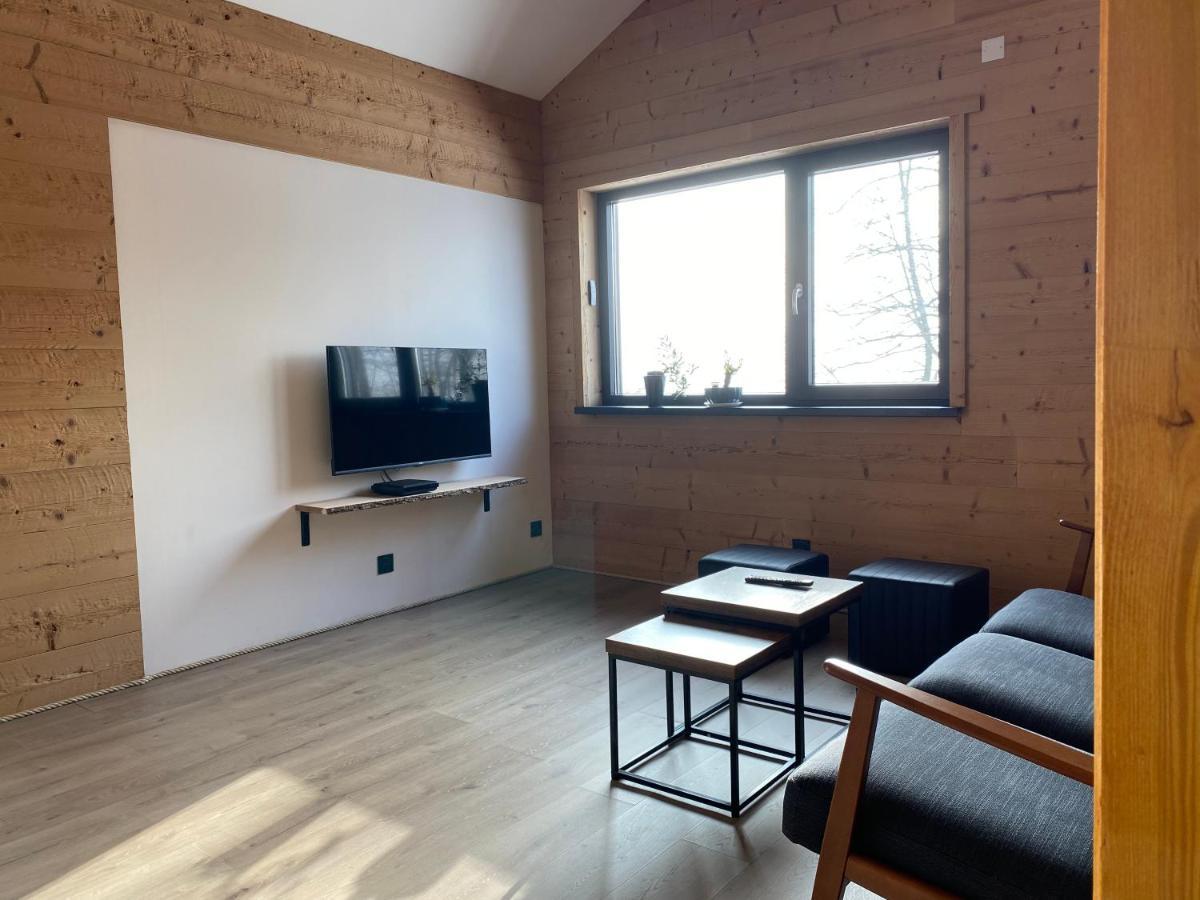 Chalet Les Des Capucines & Jacuzzi Privatif