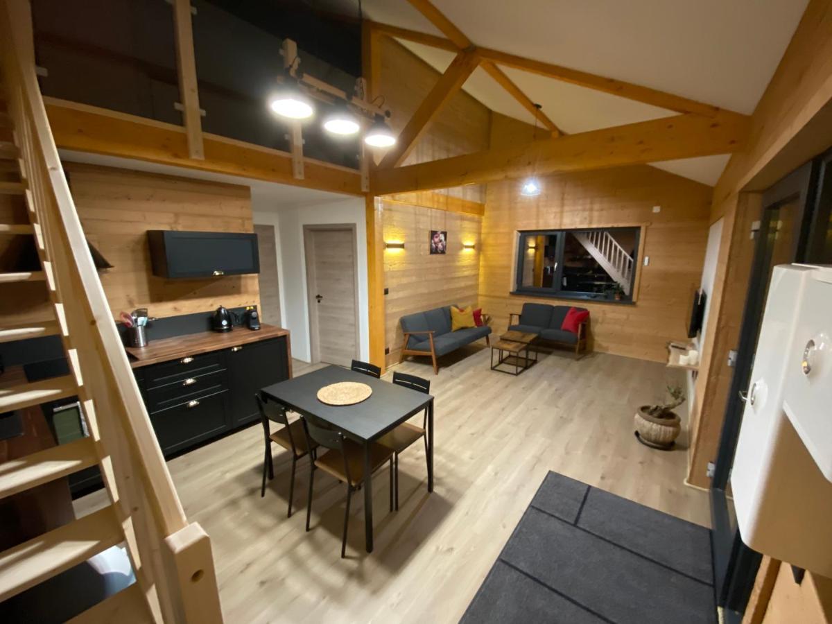 Chalet Les Des Capucines & Jacuzzi Privatif Rochesson